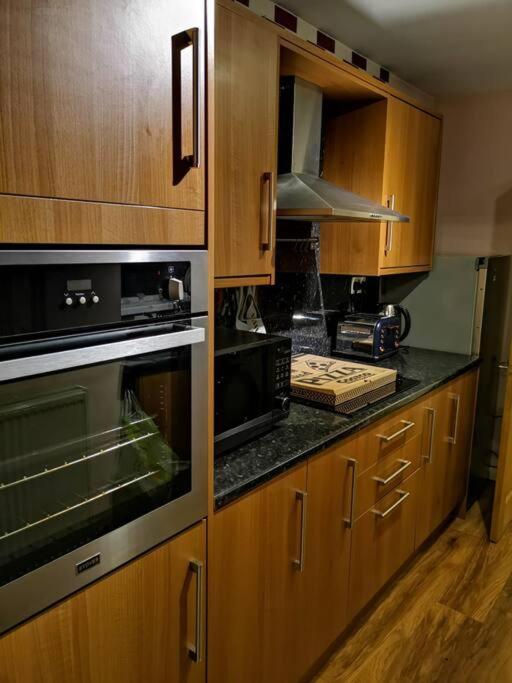 Sommerset Cottages - 2 Bedroom House Сандерлэнд Экстерьер фото