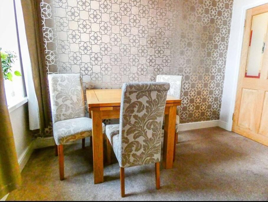 Sommerset Cottages - 2 Bedroom House Сандерлэнд Экстерьер фото